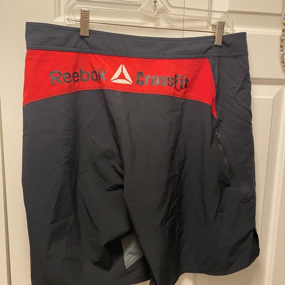 Reebok Crossfit Shorts Men’s Pocket Stretch Material Length 21” Black Red SZ LG - Picture 7 of 15